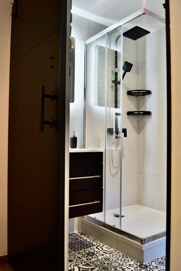 L'Atelier Apartment Crest Bagian luar foto