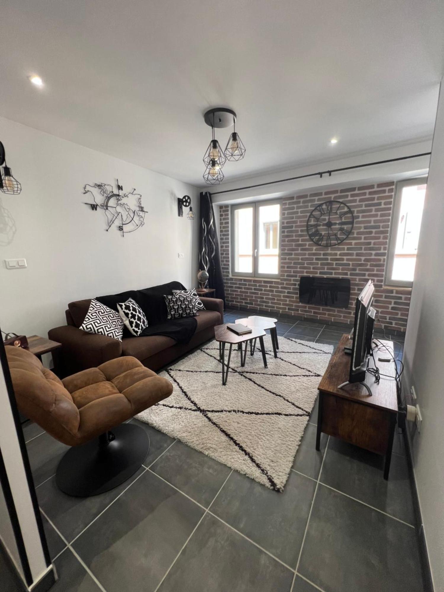 L'Atelier Apartment Crest Bagian luar foto