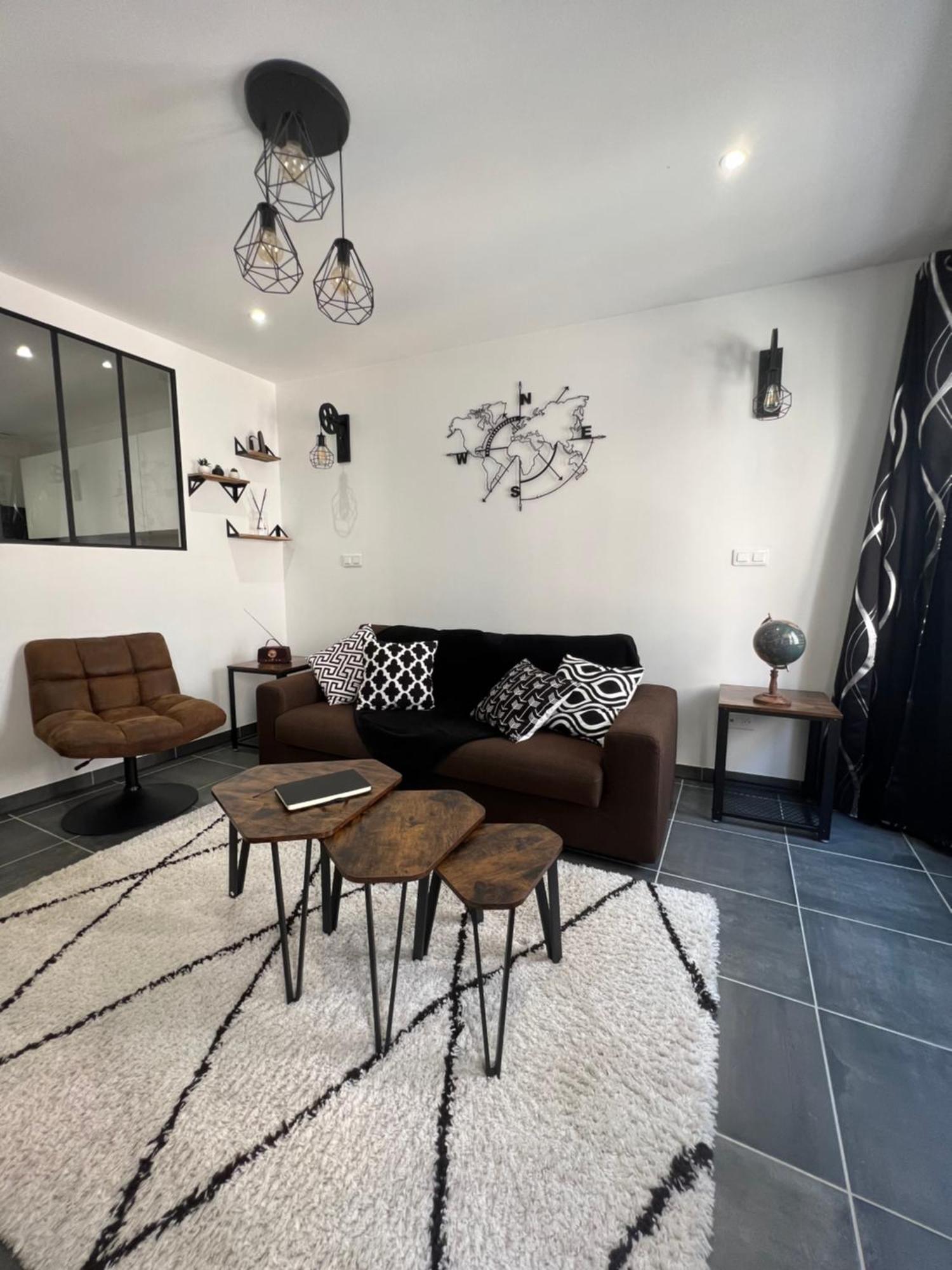 L'Atelier Apartment Crest Bagian luar foto